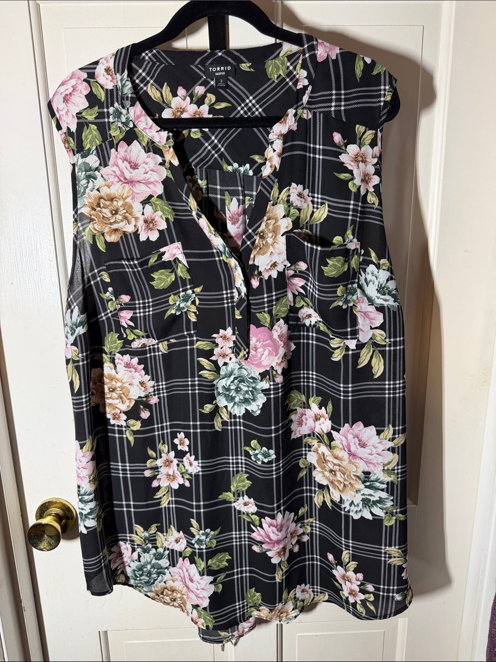 torrid Black Floral Plaid Split V-Neck Sleeveless Top